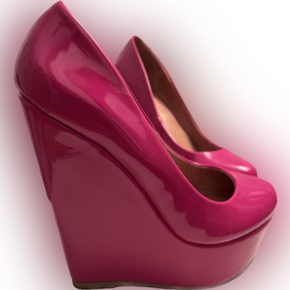 Women’s Heels Pumps - Pink, Size 5 - Picture 1 of 3